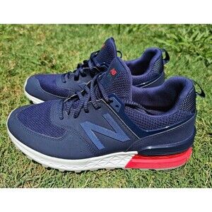 Men's navy NEW Balance sneakers size 8